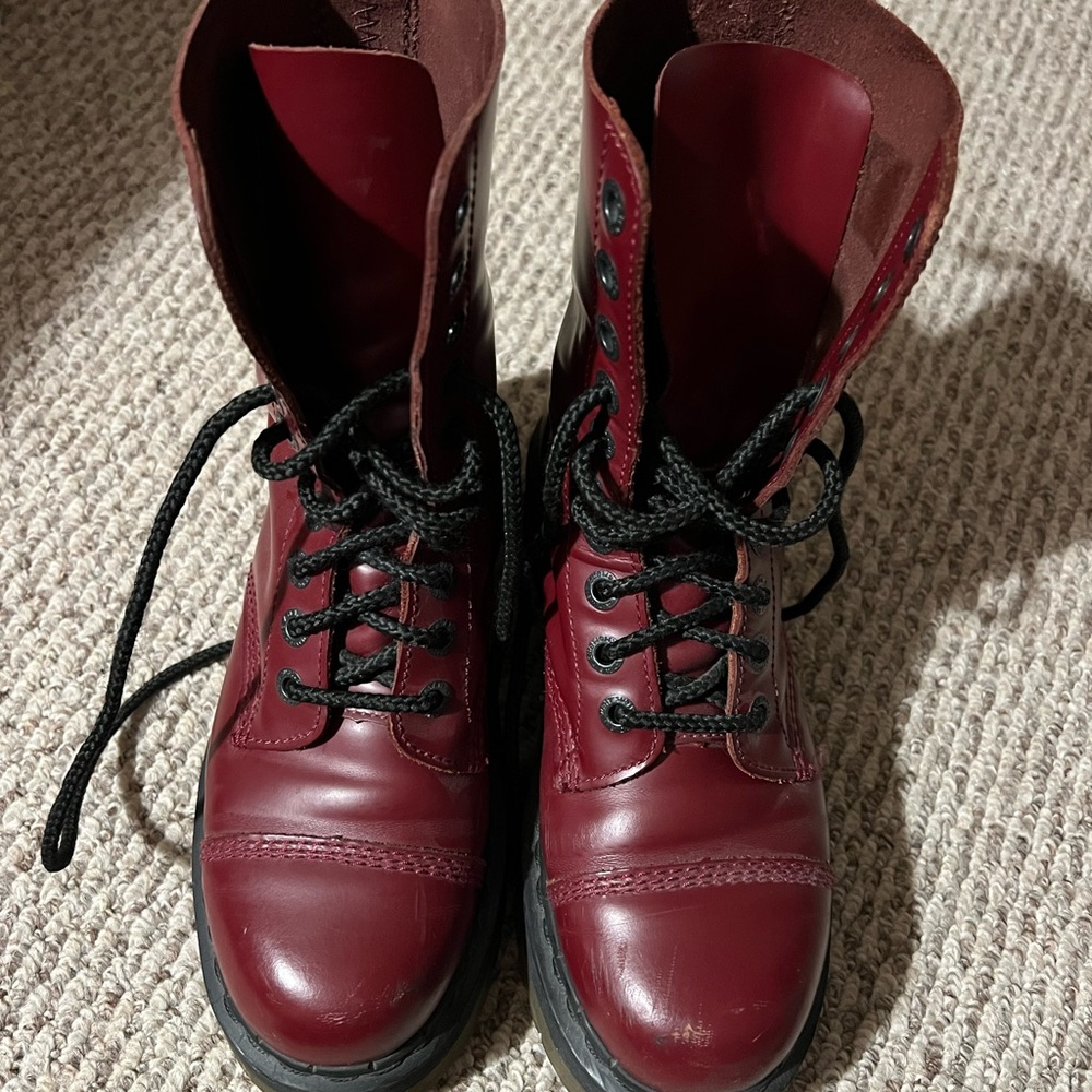 Dr Martens Cherry Bomb Super Stack 10 Eye Boots 6UK/39EU/8US